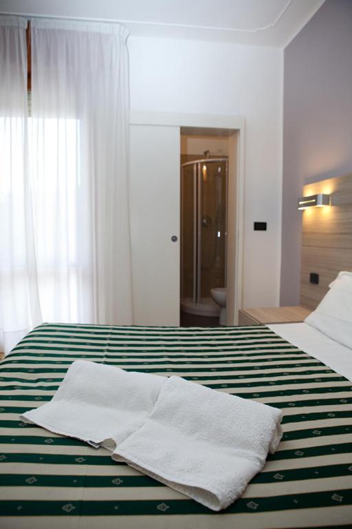 Hotel Santa Lucia Bibione Zimmer foto